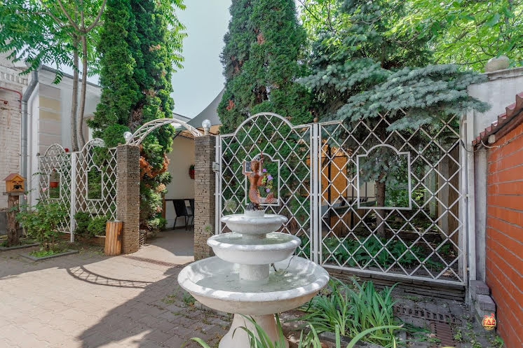 Летняя беседка  в «Наталия» фотография №8