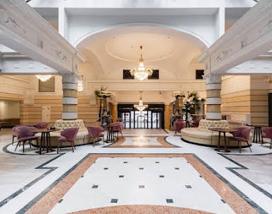 День рождения в Амбассадор