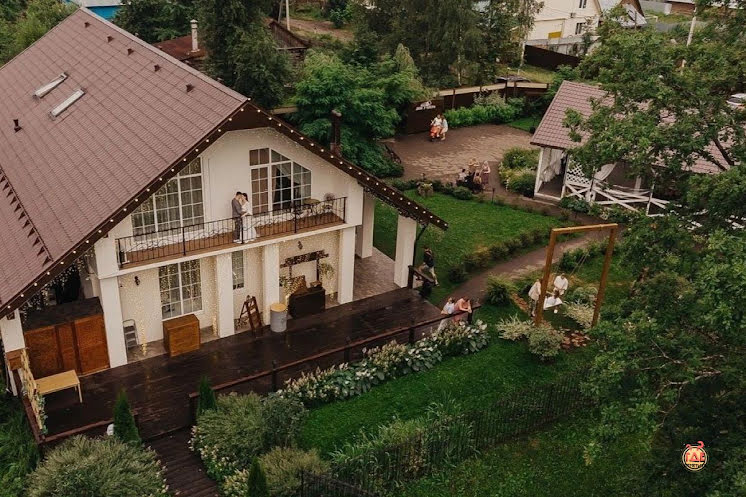 Белоснежная веранда в «Дом у Озера» фотография №13