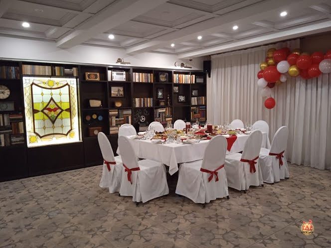 Конференц-зал "Винтаж" в «Априори» фотография №2