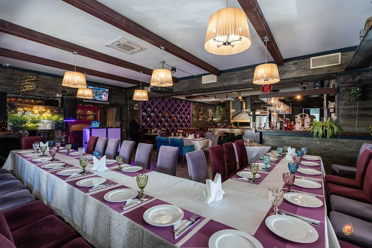 Основной зал в «Тбилисоба» фотография №9