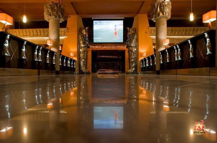 Основной зал  в «BASE SPB» фотография №11