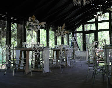  ресторан Wood House