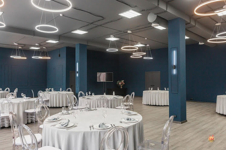 Основной зал в «Artfood» фотография №2