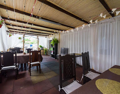  ресторан Тропа