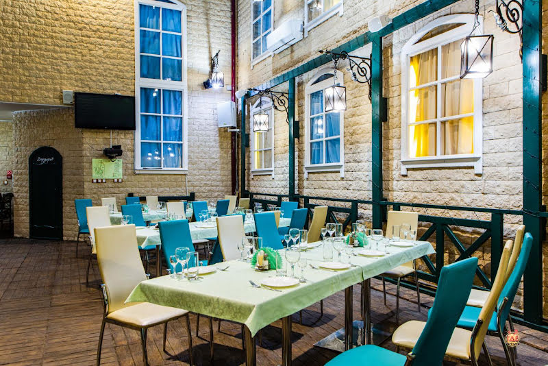 У фонтана фотография №3