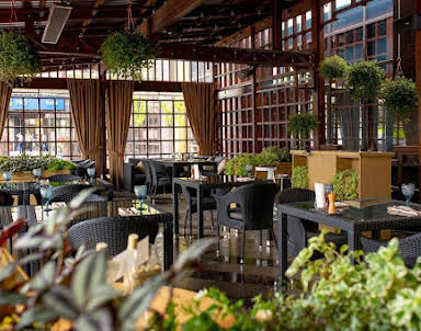 День рождения в Гранат