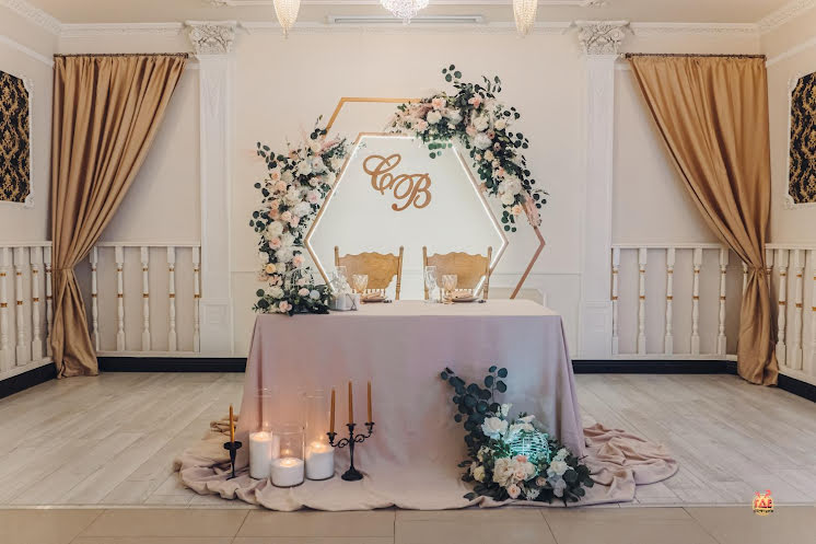 Зал "Счастье" в «Счастье» фотография №2