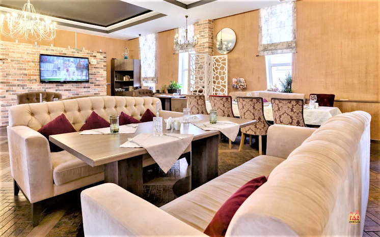 Основной зал в «Вишневый Сад» фотография №15