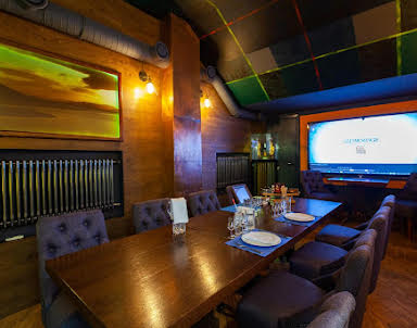  ресторан Whisky Rooms