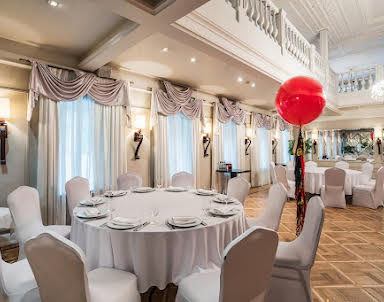 Новый год в Гусятникоff