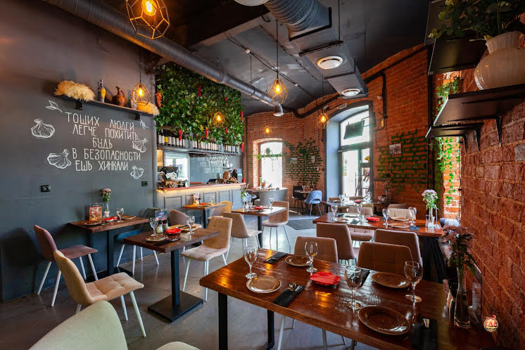 Зал ресторана в «Вах Хинкали на Холодильном» фотография №5