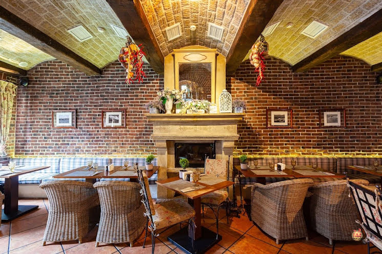 Зал с камином в «Вилла Паста» фотография №8