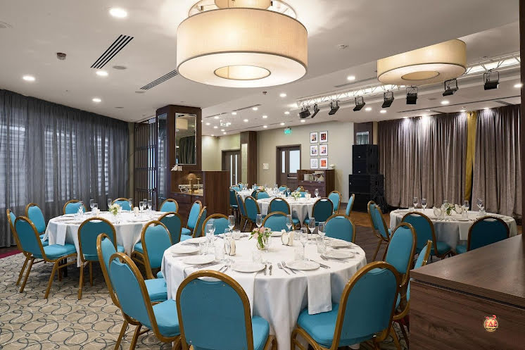 Ресторан Emerald в «DoubleTree by Hilton Tyumen» фотография № 1
