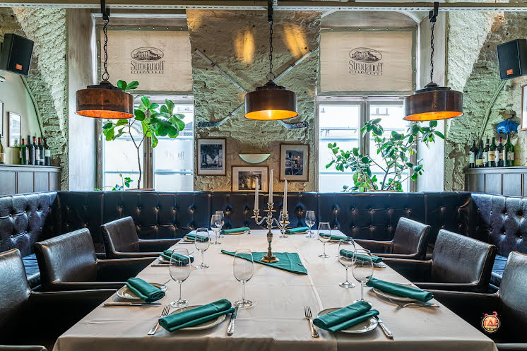 Зал №4 в «Stroganoff Steak House» фотография №4