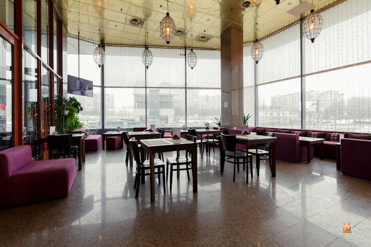 Кафе «Шум города» в «Парк Тауэр» фотография №1