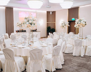  ресторан Hilton Garden Inn Kaluga