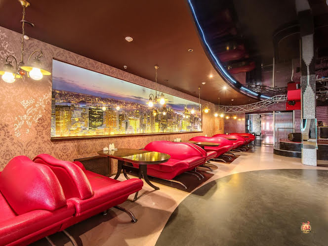 Большой зал  в «MixZone» фотография №9