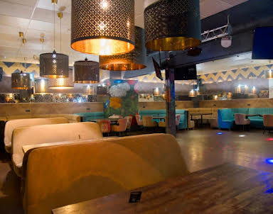  ресторан Караоке-клуб Shizgara на Автозаводе