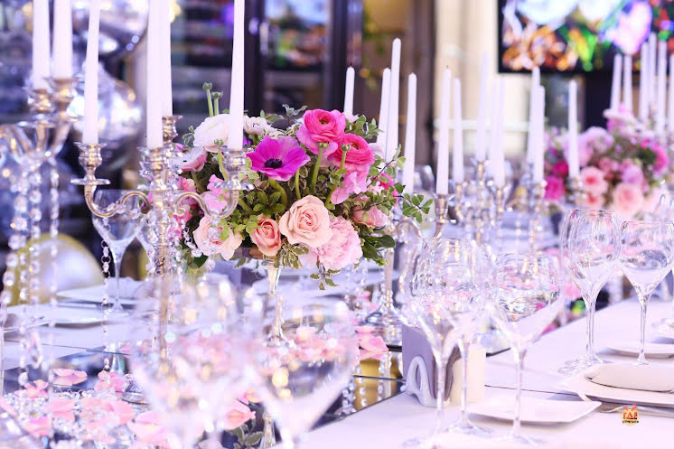 2 этаж в «Somemeat» фотография №5