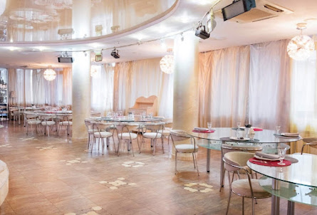 Зал ресторана «Жемчужина» в Зал Le Guerme