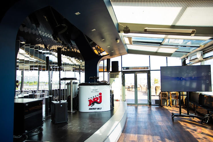 Основной зал в «Sky Lounge» фотография №5