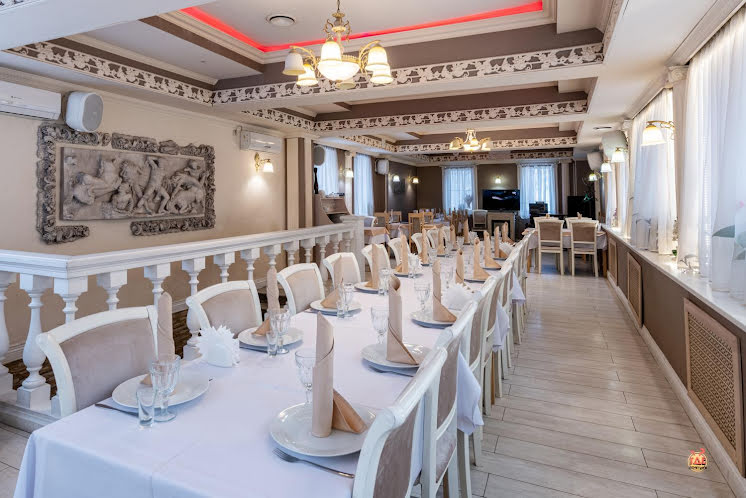 Основной зал  в «Телиани» фотография №4