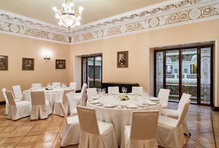 Зал «Бунин» в Зал «Тургенев»