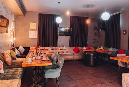 Зал "Караоке" в Зал "Покер"