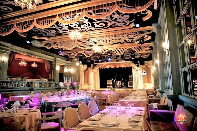 Чаплин-Холл фотография №8