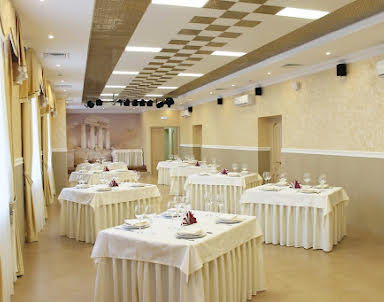  ресторан Гостиница АМАКС «Центральная»