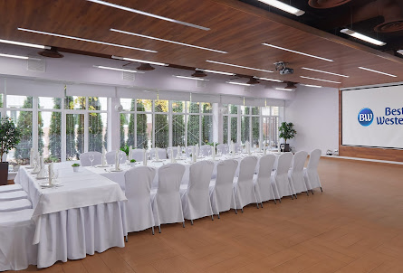 Зал «Милан» в Зал «Дублин»