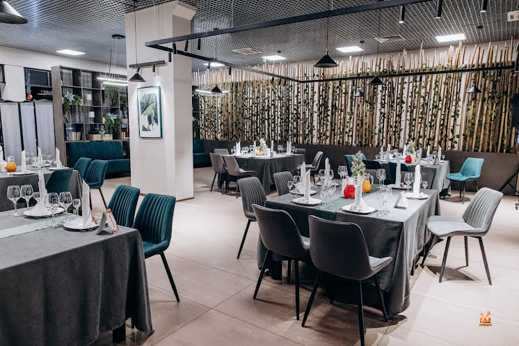 Основной зал в «Академия вкуса на Стародеревенской» фотография №18