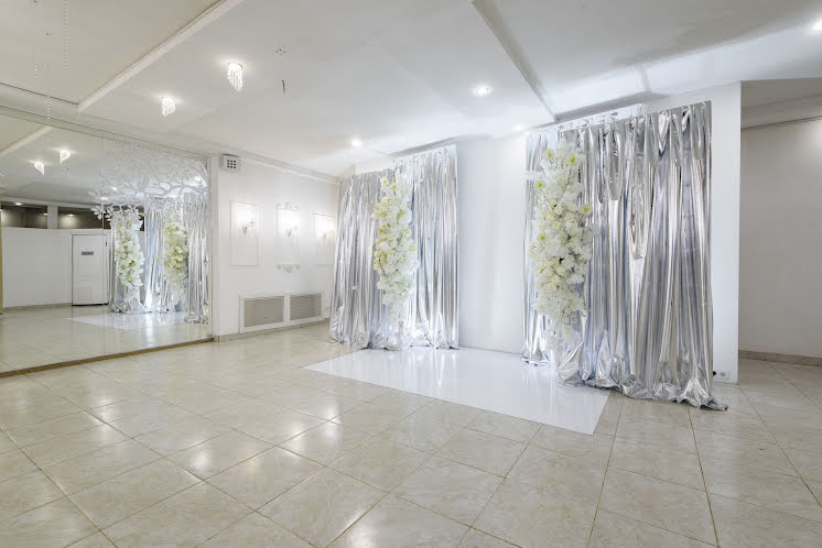 Основной зал  в «Серебро» фотография №18