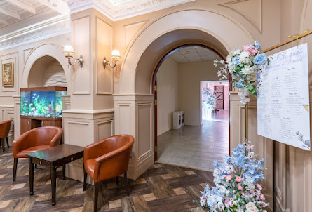 Основной зал в Основной зал