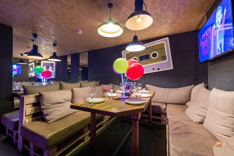 Основной зал в «Руки ВВерх!» фотография №4