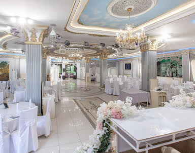  ресторан Золотая роща