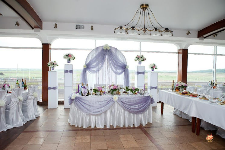 Основной зал  в «Русская усадьба» фотография №12