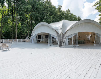  ресторан Emerald Parkway