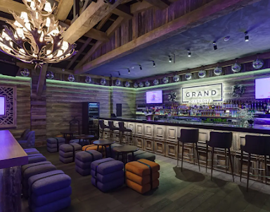  ресторан GRAND Урюк на Ленинградском