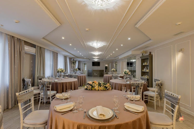 Основной зал в «Фламбе» фотография №13