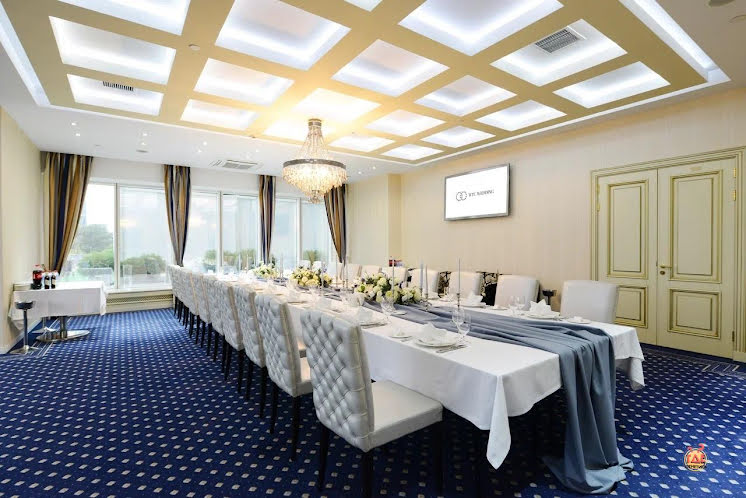 Зал VIP DORCHESTER в «Центр Международной Торговли WTC Wedding» фотография №7