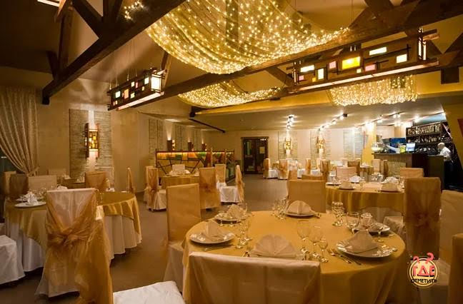 Большой зал в «Пироговский дворик» фотография №7