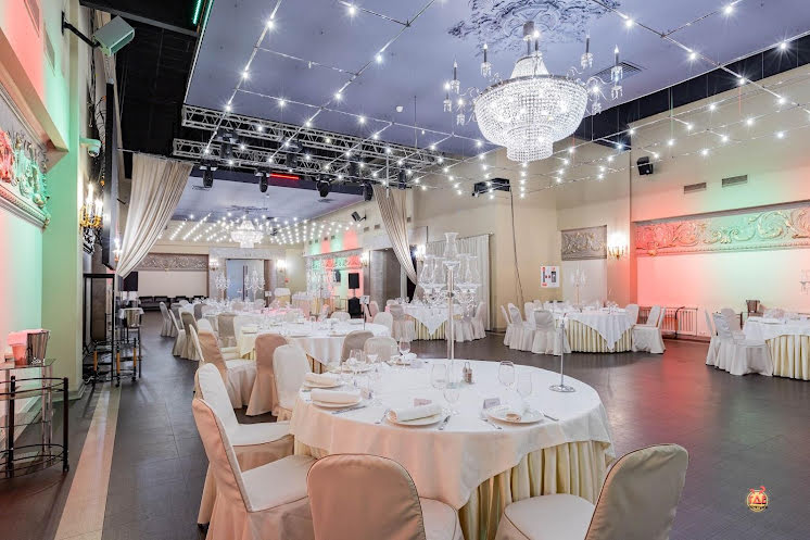 Банкетный зал  в «Большой банкетный зал Палкинъ» фотография №15