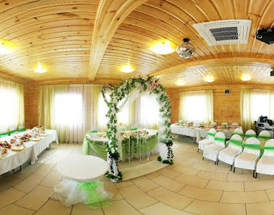  ресторан Зайкина избушка