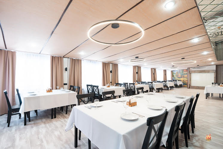 Банкетный зал  в «Охотник» фотография №5