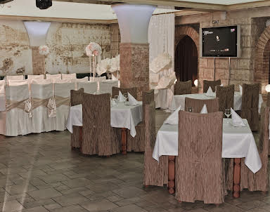  ресторан Братина