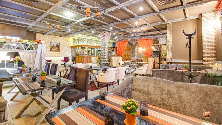 Основной зал в «Хинкальная City Жулебино» фотография №8