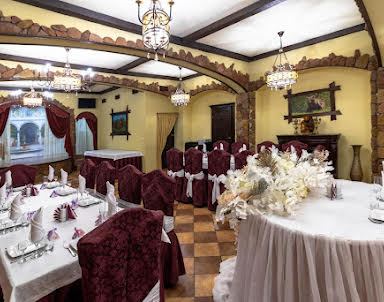  ресторан Медведь