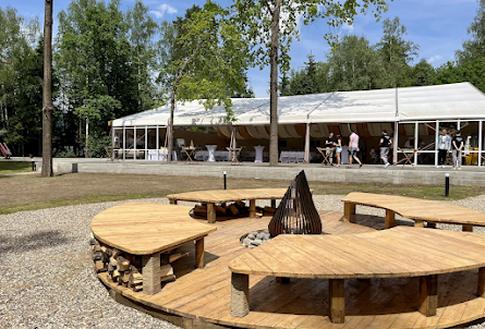 Центральный  шатёр в Панорамный шатер